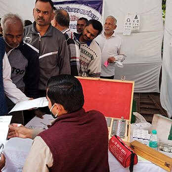 Free_Ayurvedic_Health_Camp_Organised_at_Block-D,_Ghaziabad_(4)